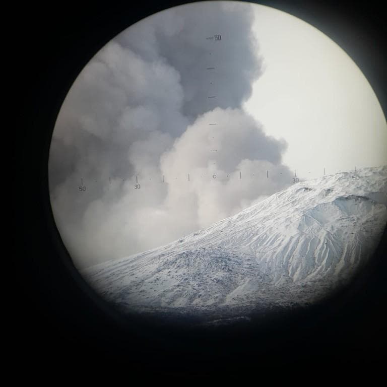 SOLO TRANS O AFEMINADOS