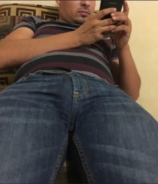 Maduro morboso busca mujer