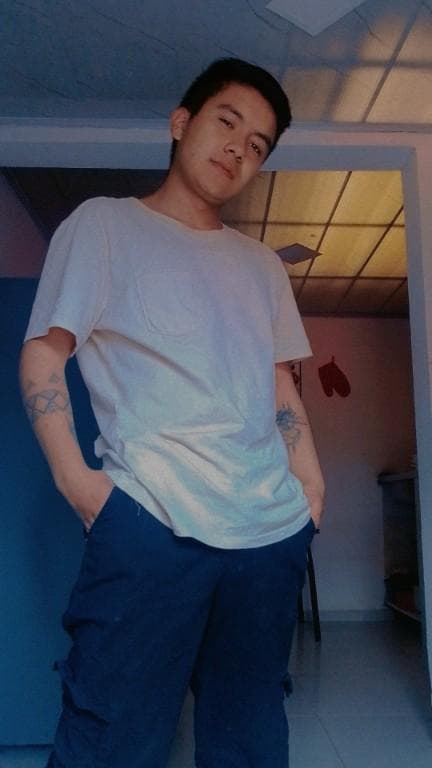 Busco mujer milf q me someta me haga suyo gratis