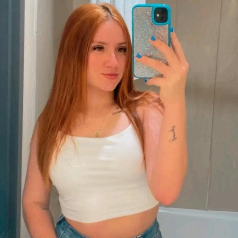 Que tal me llamo luna espero y hablemos