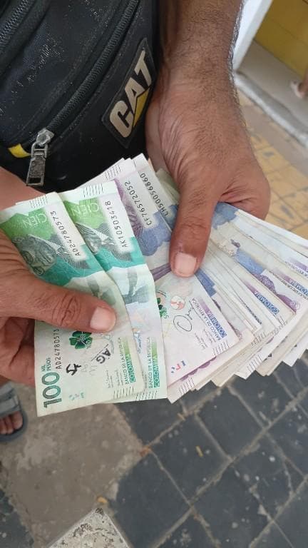 Busco mujer delgada y blanca