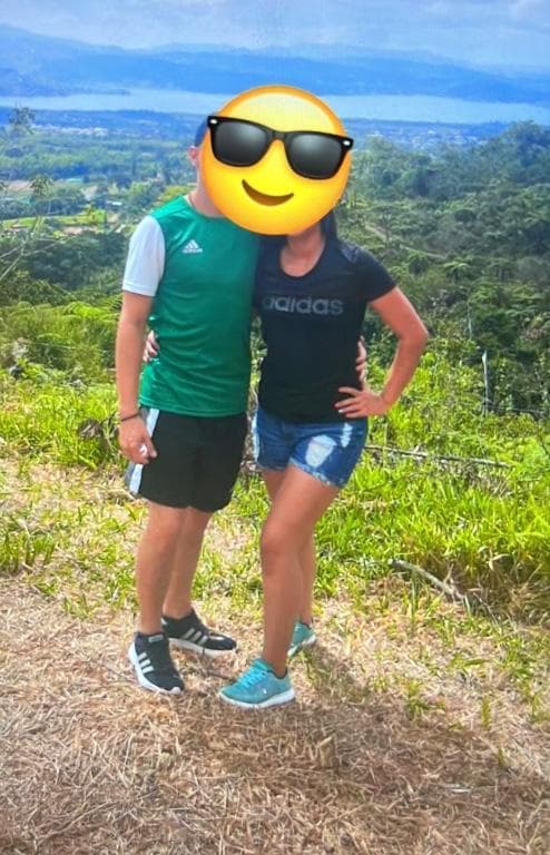 Pareja de 24 y 26 años Busca Pareja o Chica