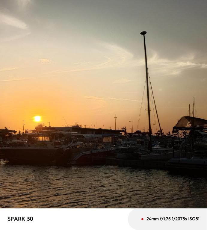 chico negro dotado buscando pareja para trio